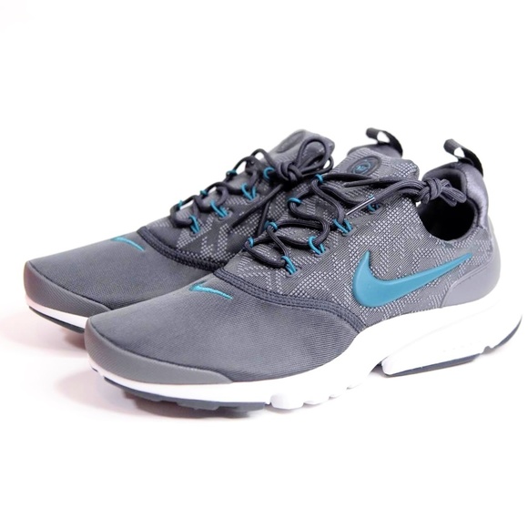 women's presto fly running sneakers